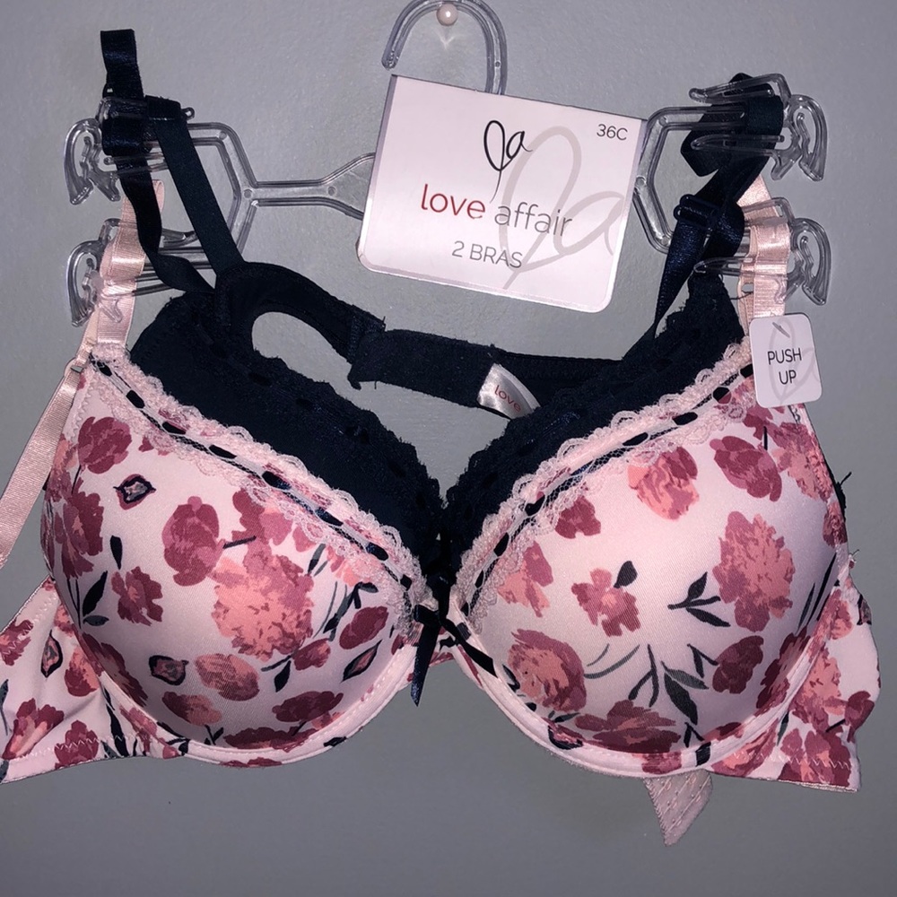 two set bras